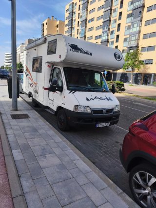 AUTOCARAVANA eura mobil 580 LS 2007