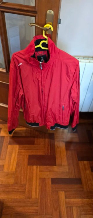 Lote Cazadoras y Chalecos tallas xl y l
