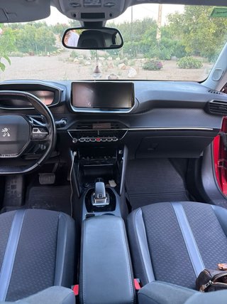 Peugeot 2008 2021