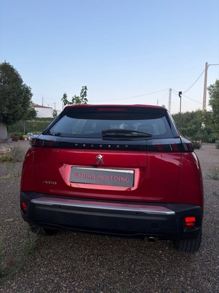 Peugeot 2008 2021