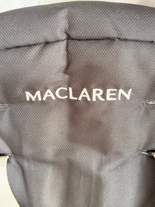 Cochecito Maclaren techno XT con capota de lluvia