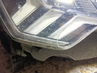 Faro derecho Audi Q3