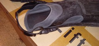 Pinne Scubapro L con cinghiolo