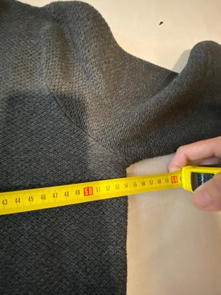 Jersey gris con parches en codos