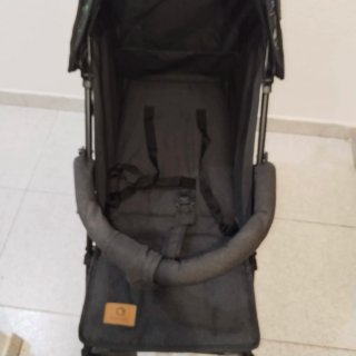 Silla de paseo para bebé negra