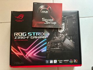 Placa Base ASUS ROG STRIX Z390-F GAMING