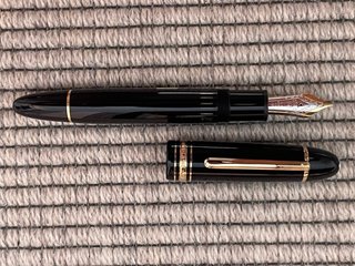 Plumín Montblanc 149 18K W. Germany 1990