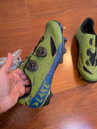 NUEVAS Zapatillas LAKE MX238 XC talla 41