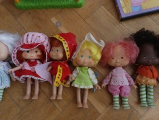 8 Muñecas Tarta de Fresa + Regalo