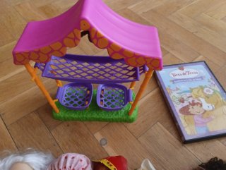 8 Muñecas Tarta de Fresa + Regalo
