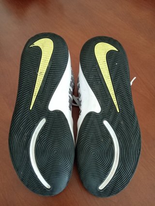 Zapatillas Nike Team Hustle 9