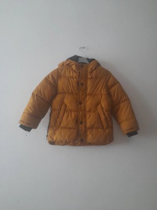 Chaqueta zara niño ocre