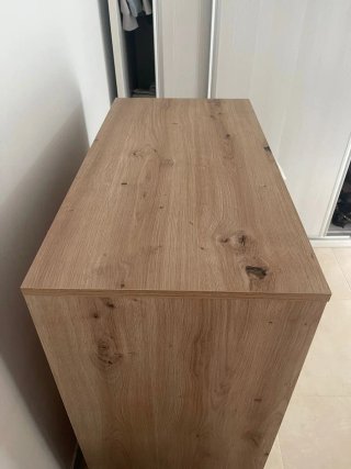 Cómoda 4 cajones madera y blanco
