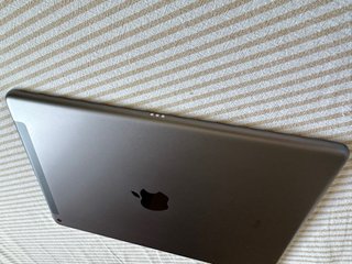 iPad 9ª Gen Gris Espacial