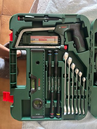 Caja de herramientas Bosch Advanced 64 piezas