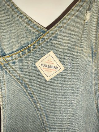 Petos vaqueros Pull&Bear con bolsillos