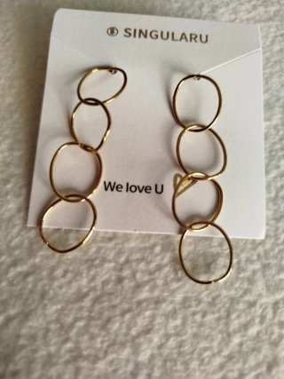 Pendientes largos de aro dorados