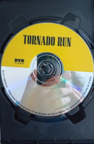 DVD Tornado Run (Español)