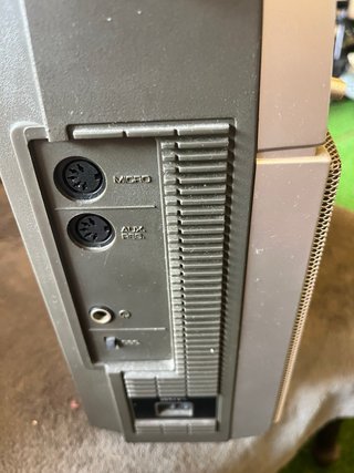 Radio grabadora Telefunken CR30
