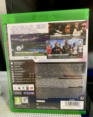 Xbox One S 1TB Blanca + FIFA 21 Ultimate