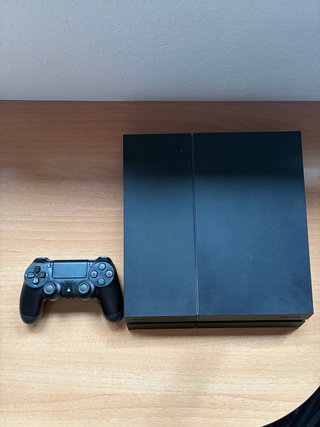 PS4 (sin lector) + Mando Negro