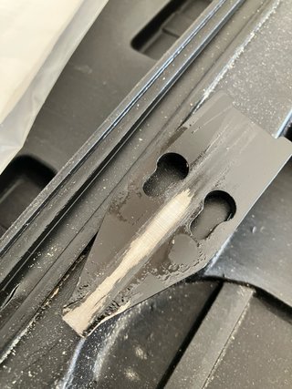Clavadora neumática Simes sskB12