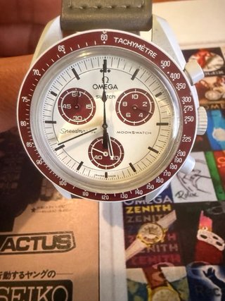 Omega x Swatch Speedmaster Moonwatch Misión Pluto.
