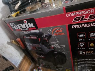 Se vende compresor para pintar coches
