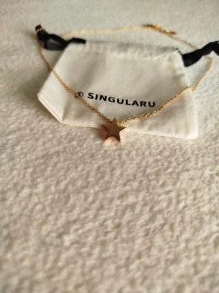 Collar con colgante de estrella