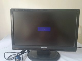 ​Monitor MEDION 18.5" TFT (Modelo MD20089) + Cable
