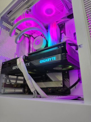 PC Gaming NVIDIA RTX 4070 Ryzen 7 5800X