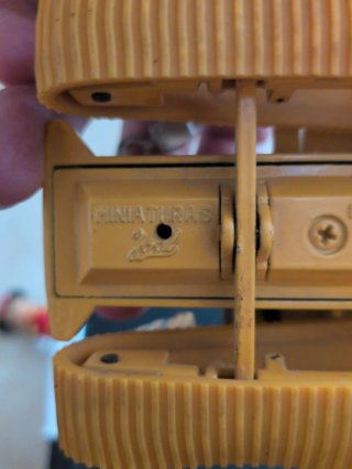 Grúa sobre Orugas Joal Miniatura