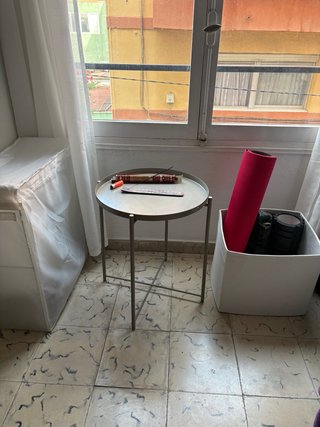 Mesa auxiliar Ikea GLADOM gris oscuro/beige