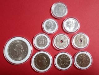 10 M. de pesetas antiguas distintos valores. MBC.