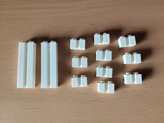Lotto LEGO mattoncini bianchi con scalanatura