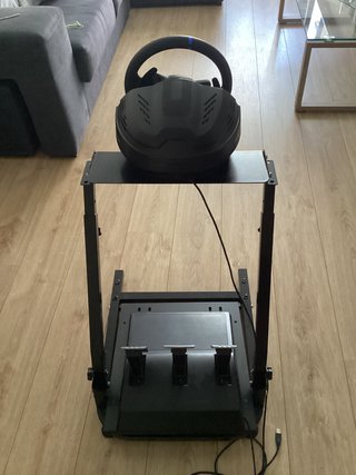 Thrustmaster T300 + Cockpit Vevor Racing Madrid