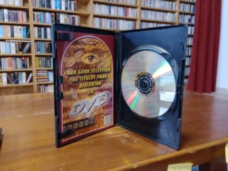 DVD 39 Escalonesy alarma en el espres, 2 películas