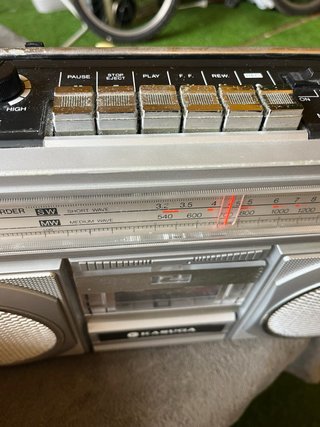 Radio Cassette Kasuga 3 Band