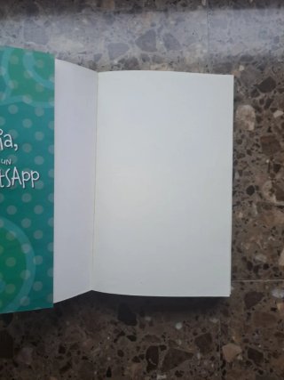 Xènia, tens un WhatsApp