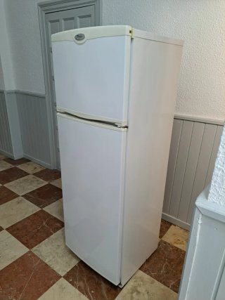 Nevera Whirlpool Blanca