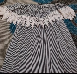 Vestido Hombros Descubiertos Rayas L