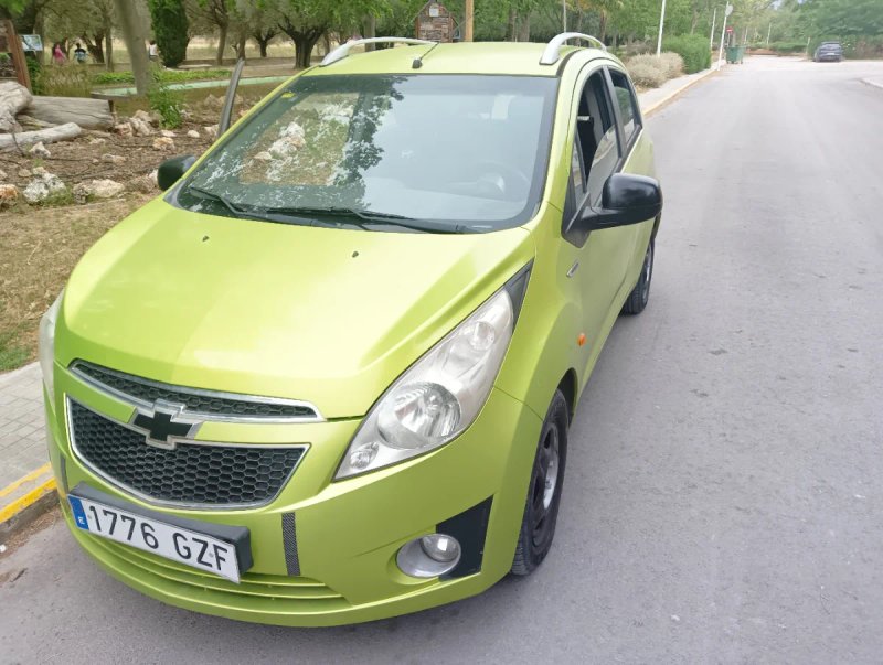 Chevrolet Spark 2010 - foto 1