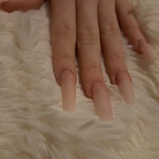 MANICURISTA EN TARRAGONA LOW COST