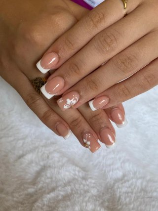 MANICURISTA EN TARRAGONA