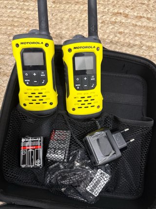 Motorola H2O Walkie Talkies (2 unidades)