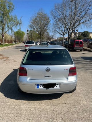 Volkswagen Golf 2002