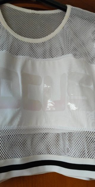 Camiseta corta