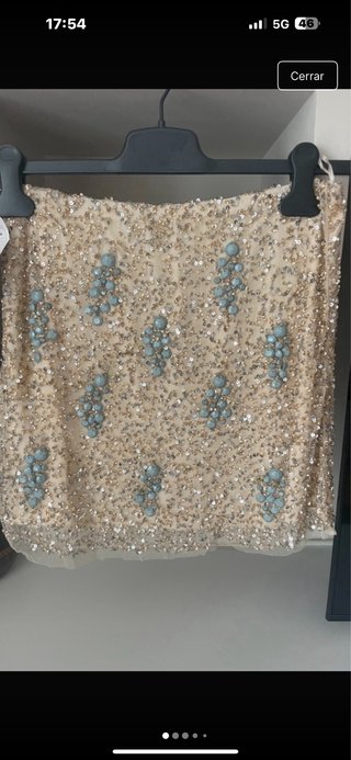 Falda Zara Talla S Beige con Pedrería