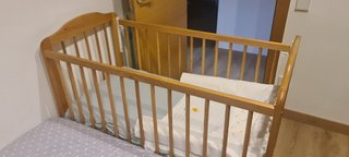 Cuna madera lateral abatible