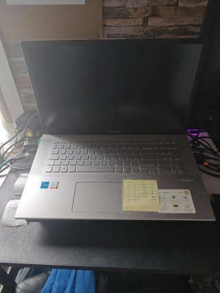 Asus Vivobook i5 16GB RAM 17.3 Full HD